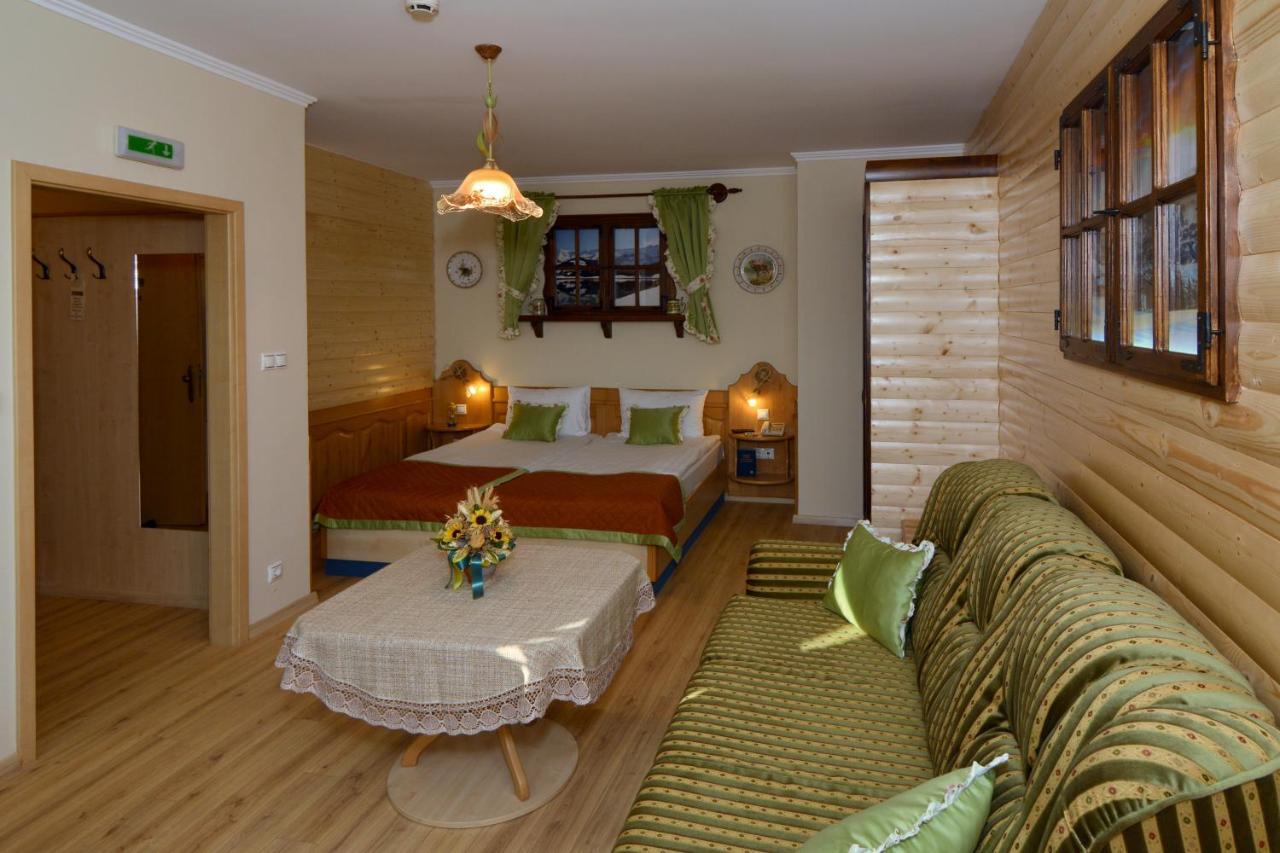 Hotel Villa Classica Pápa Eksteriør billede