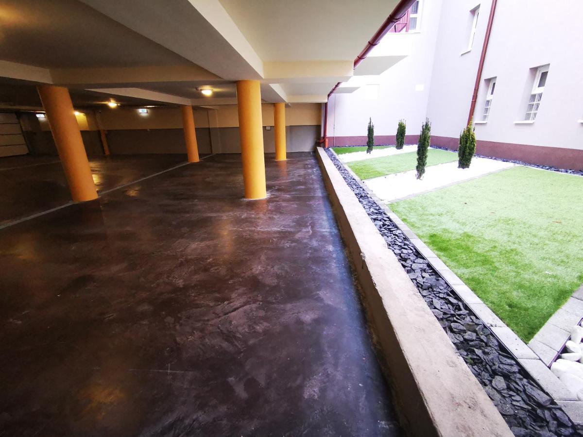 Hotel Villa Classica Pápa Eksteriør billede